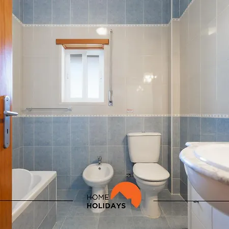 #190 Families Only - Descobrimentos By Holidays Apartment